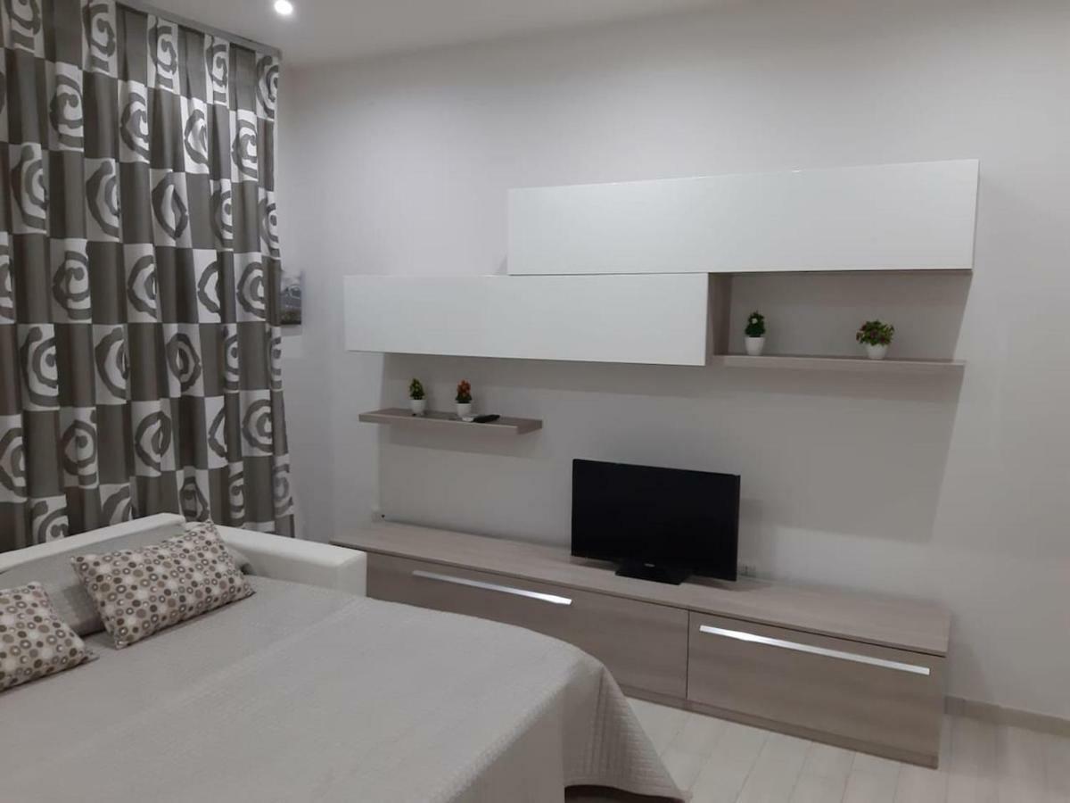 La Casa Di Donatella Otel Napoli Dış mekan fotoğraf